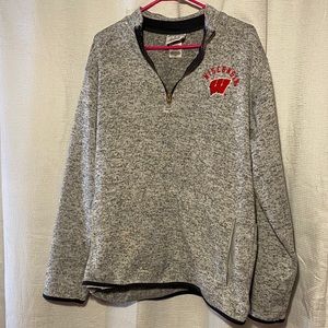 Wisconsin badgers pullover